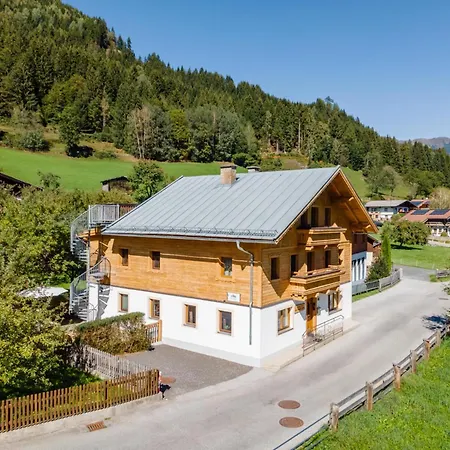 Dom wakacyjny Kitzbueheler Alpen L Bramberg am Wildkogel